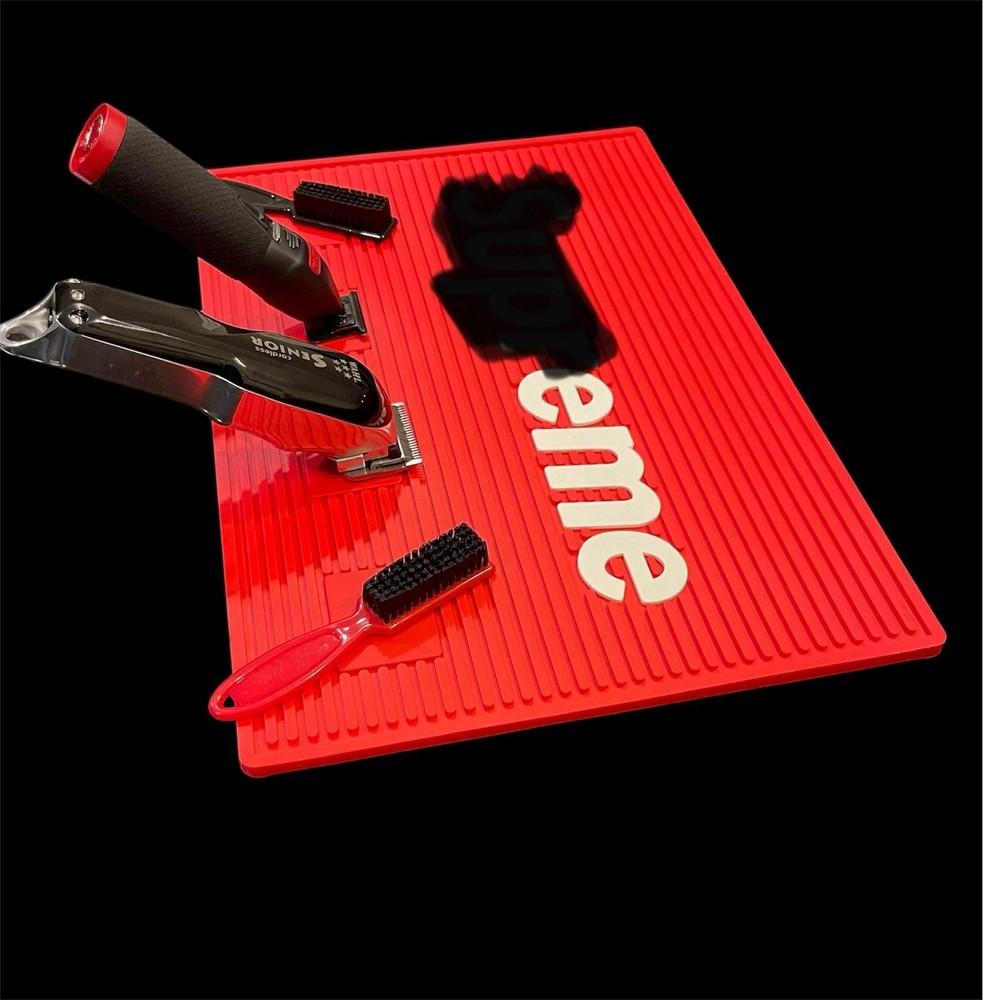 Magnetic Barber Organizer Mat for clippers