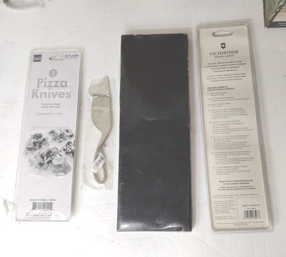 Studio His and Hers Heart Wedding Cake Serving Set, Mouse Knife And More BB6.2
