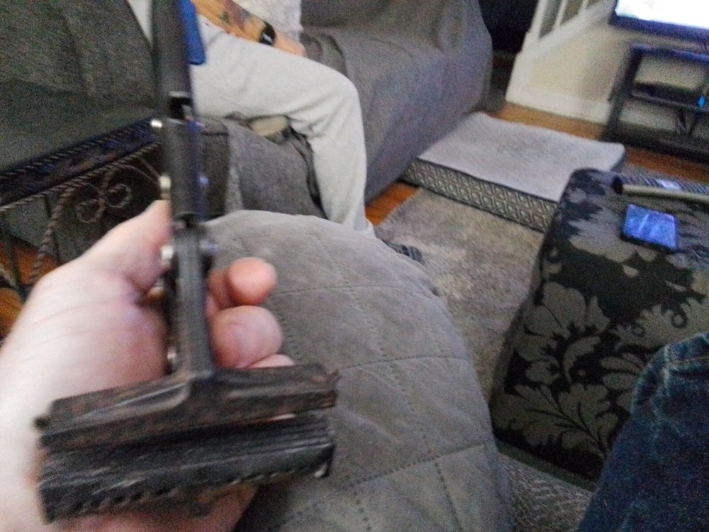 Du Pont/Berg Electronics HT 210A