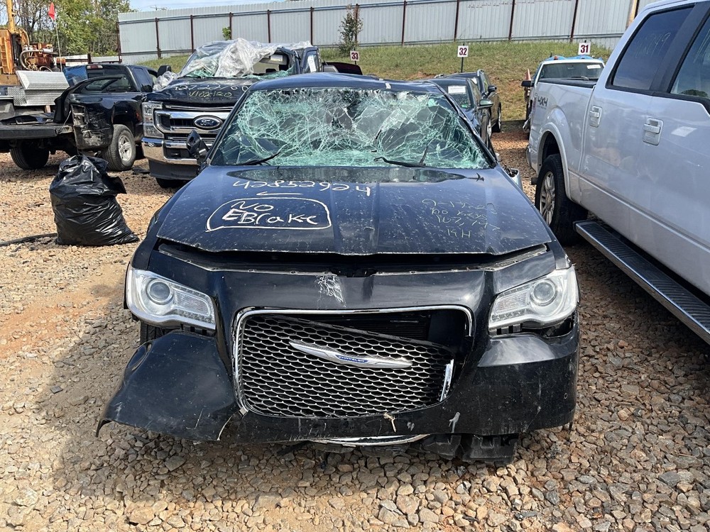 Used Headrest fits: 2018 Chrysler 300 Grade A
