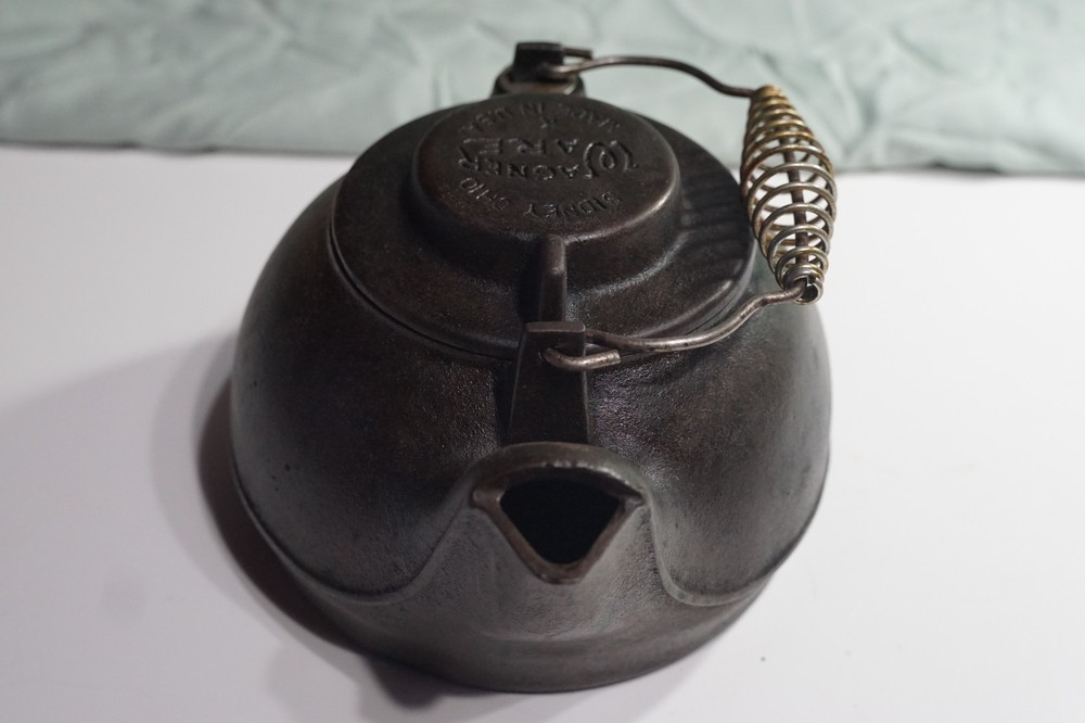Antique Wagner ware Cast Iron Teapot