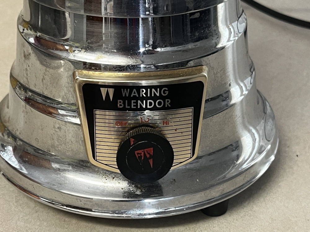 Vintage MCM Chrome Waring Blender Working