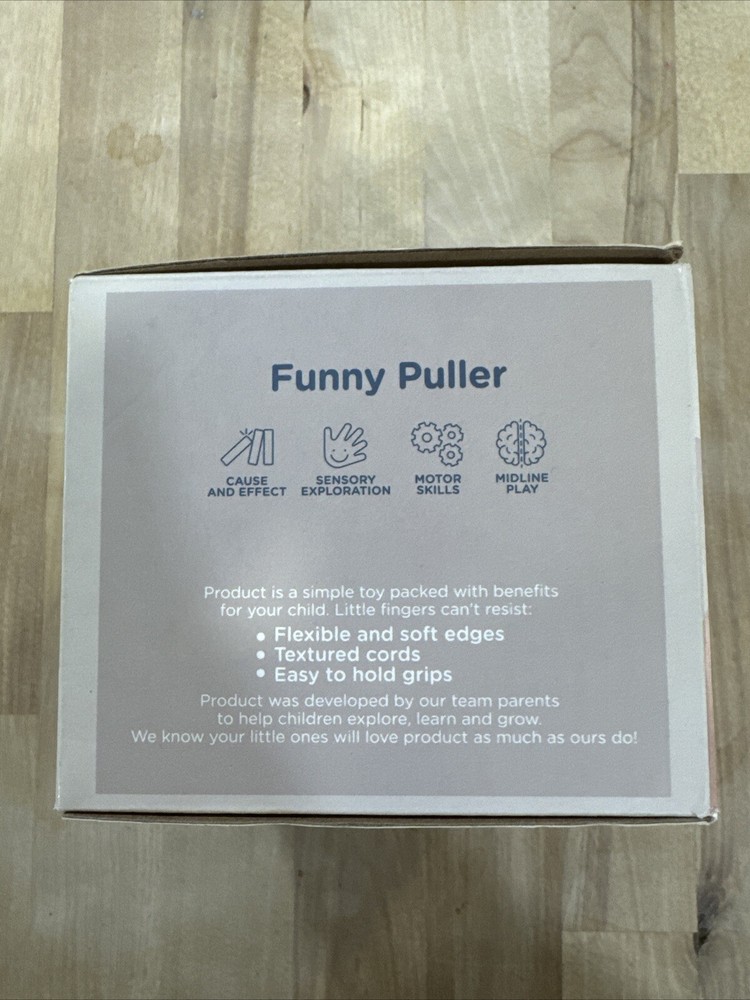 Tohibeee - Baby Funny Puller - New In Box