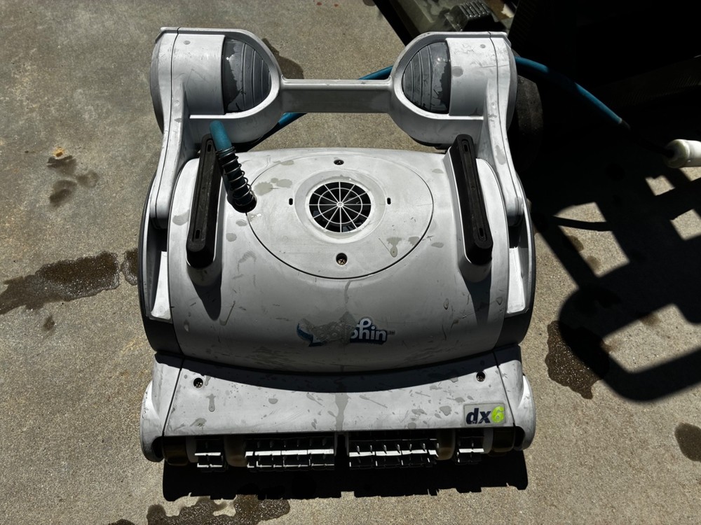 Maytronics Dolphin DX6 Robotic Pool Cleaner
