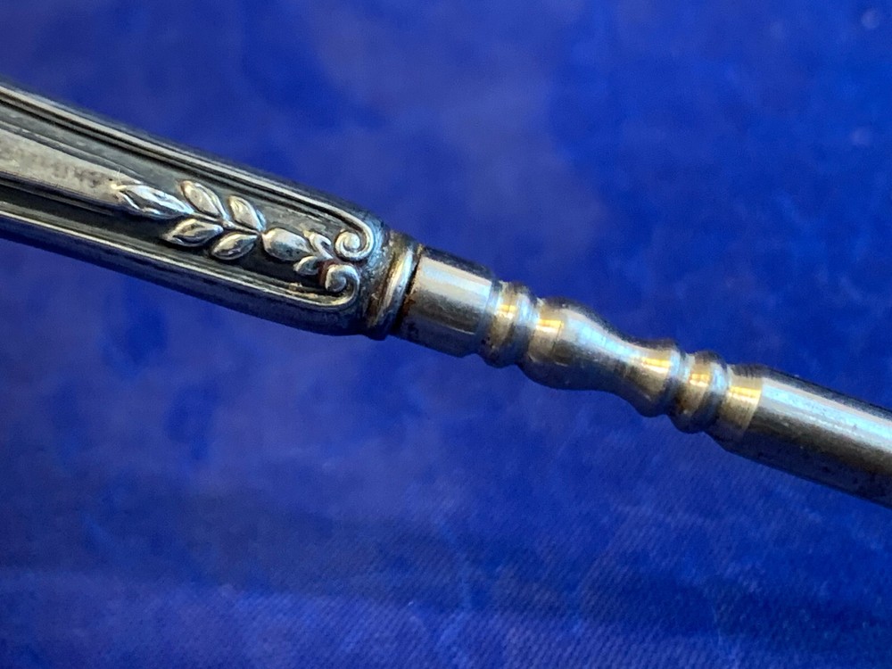 Victorian Webster Lace Puller Button Hook 30.15g Sterling Silver Handle