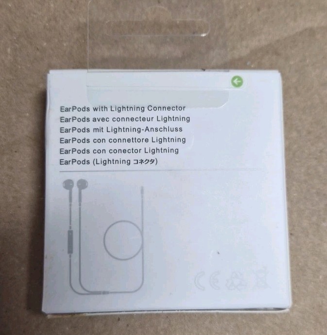 Earbuds Lightning Connector
