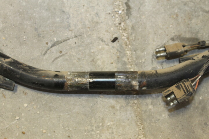 1999 POLARIS RMK 700 HANDLEBARS HANDLE BARS #18342