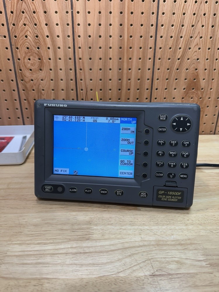 Furuno GP-1850DF Navionics GPS Chartplotter w/Sounder Tested Working With Case