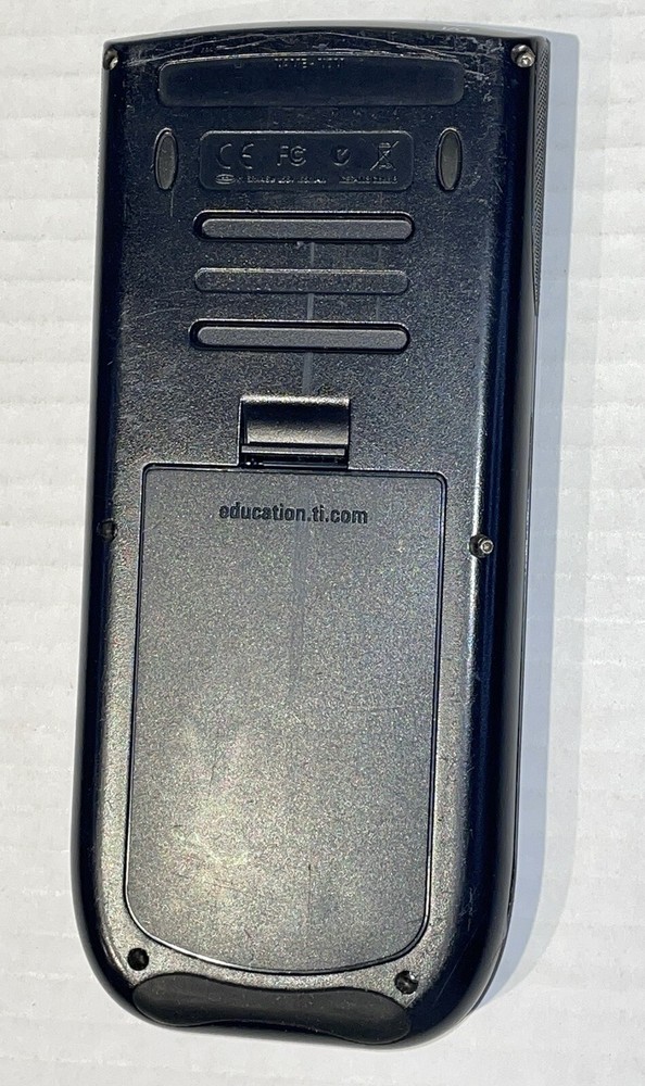 Texas Instruments TI-84 Plus Graphing Calculator w Cable TESTED WORKING