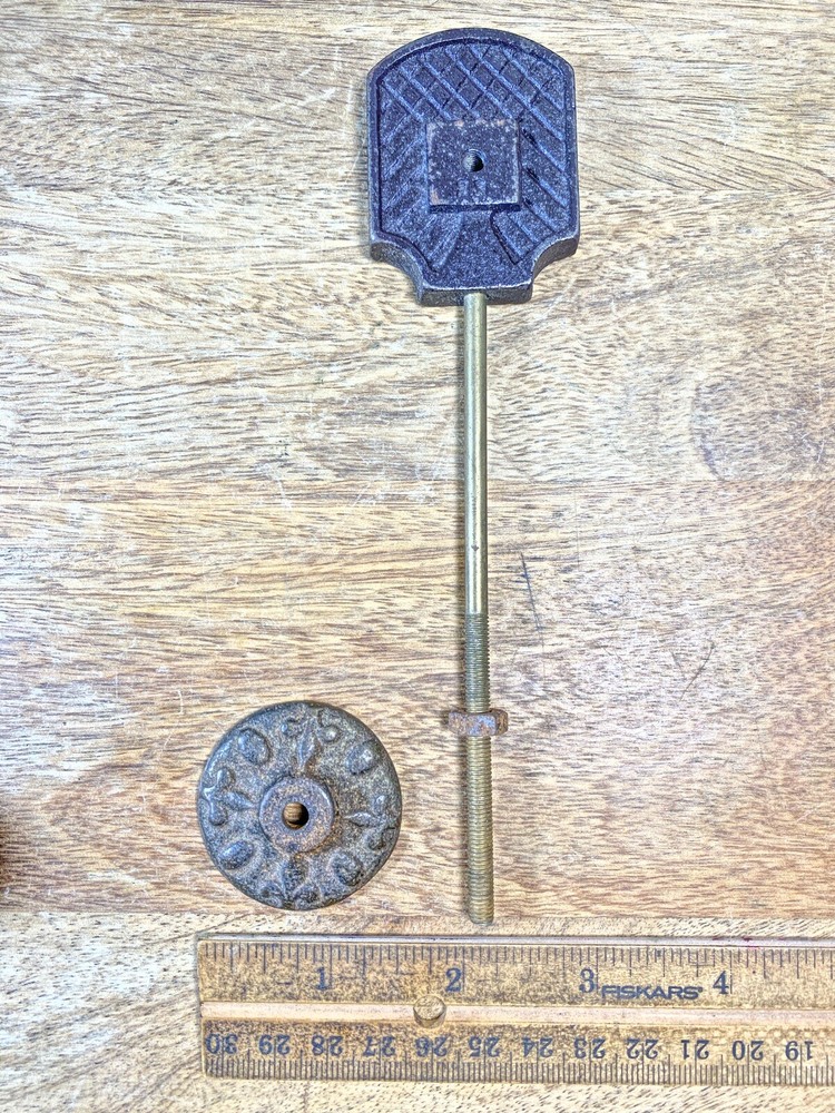 Lot Of Clock Gong Mounts (KD2189)