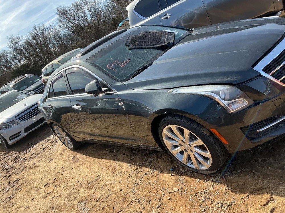 ATS 2016 Glove Box 4963452