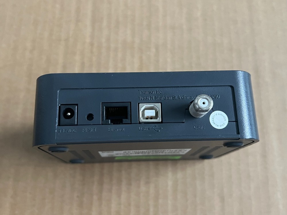 RCA DCM425 Digital Broadband Cable Modem - NO CABLES