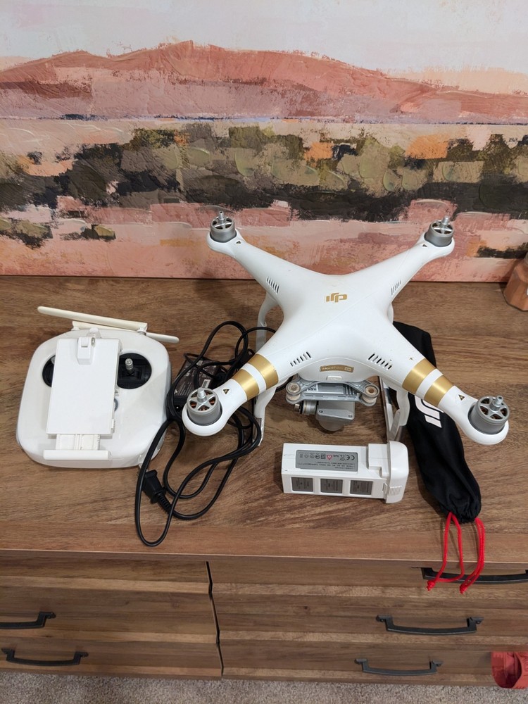 DJI Phantom 3 4K Drone Kit with Backpack