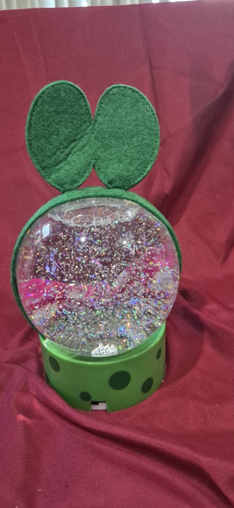 Cracker Barrel Frog Glitter Globe Light Up with Battery Operated Glitter Motion