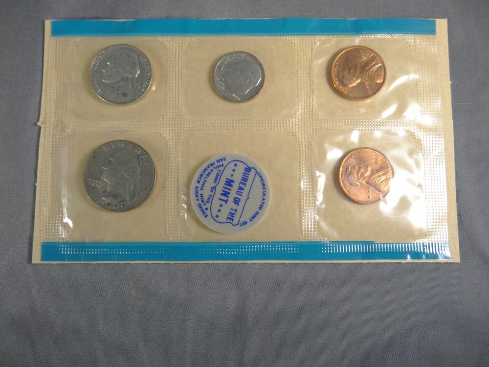 1969 PD US Mint Uncirculated Set Original Envelope Silver Kennedy Please Read