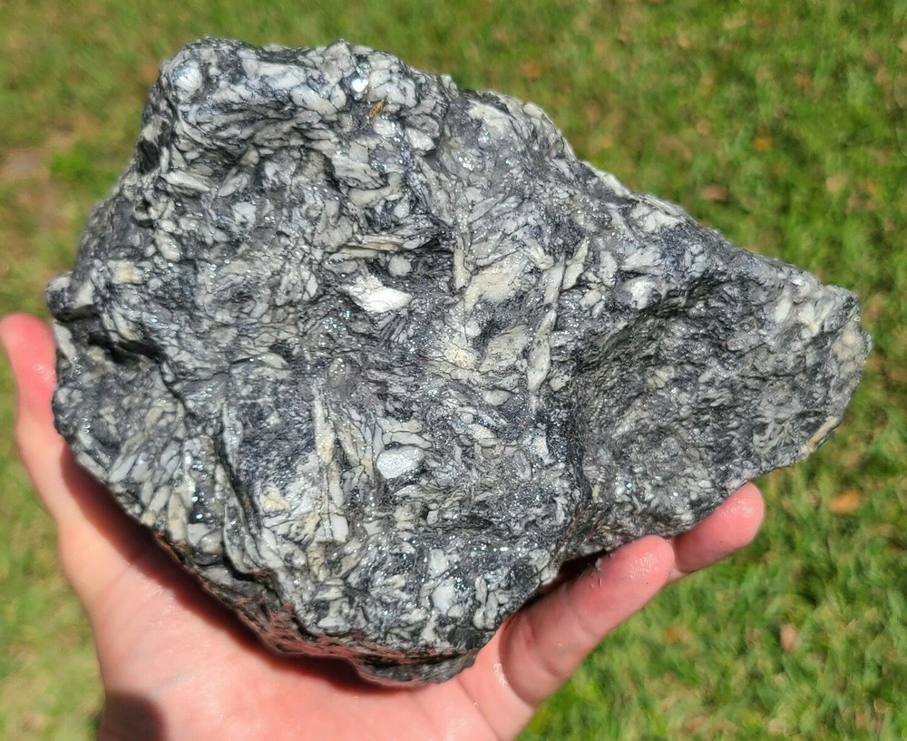 PINOLITH LAPIDARY ROUGH FROM AUSTRIA 8LB 1.3OZ