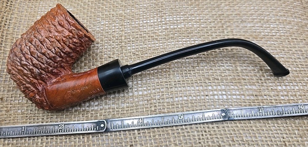 Thompson Rusticated Tobacco Pipe Unsmoked