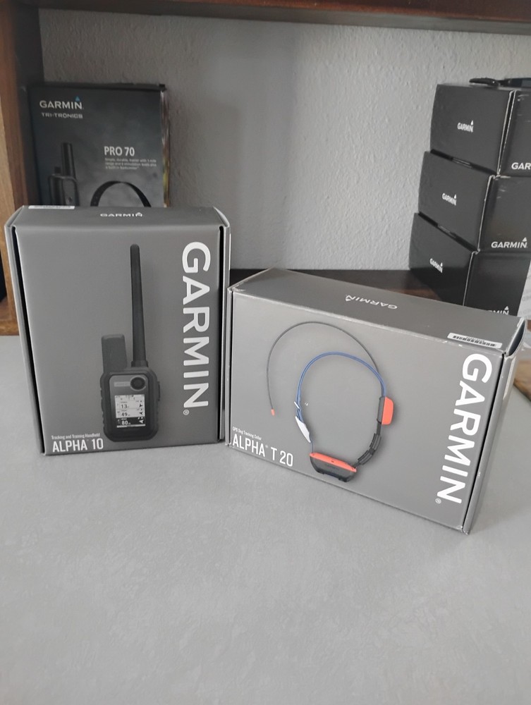 - NEW - GARMIN ALPHA 10 HANDHELD / T20 COLLAR - BUNDLE