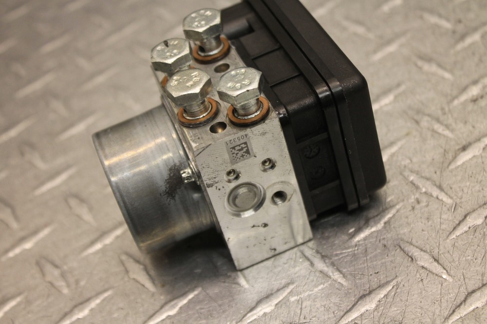 2017 KTM 390 DUKE ABS PUMP UNIT MODULE