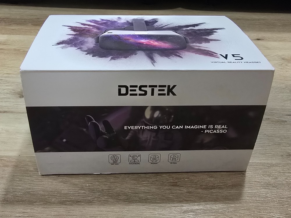 Destek VR5 Smartphone VR Headset w Controller Black
