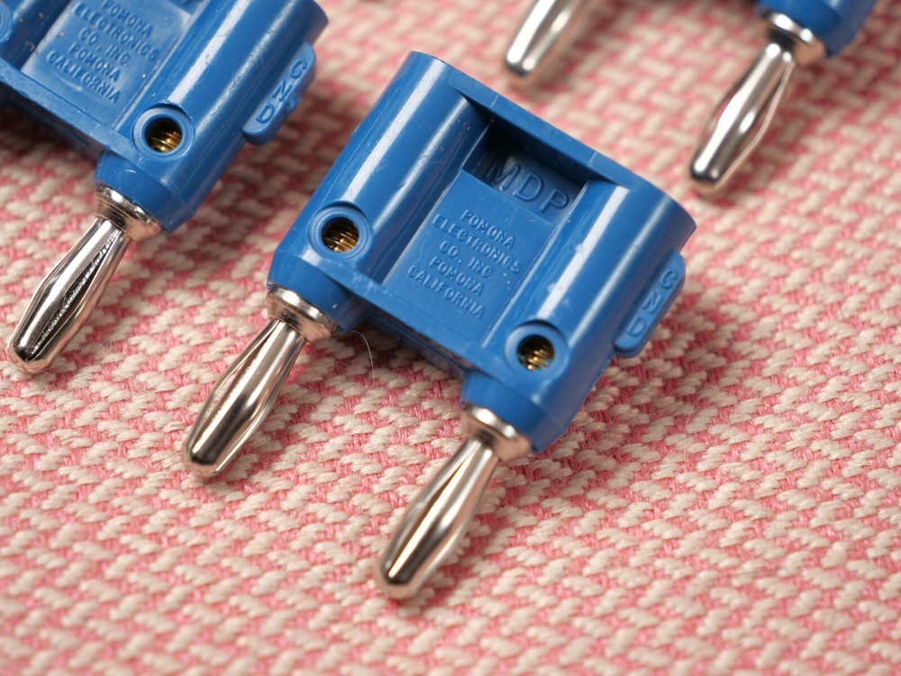 Four Pomona MDP Stackable Double Banana Plug with Cable Guide 4 Pack Blue