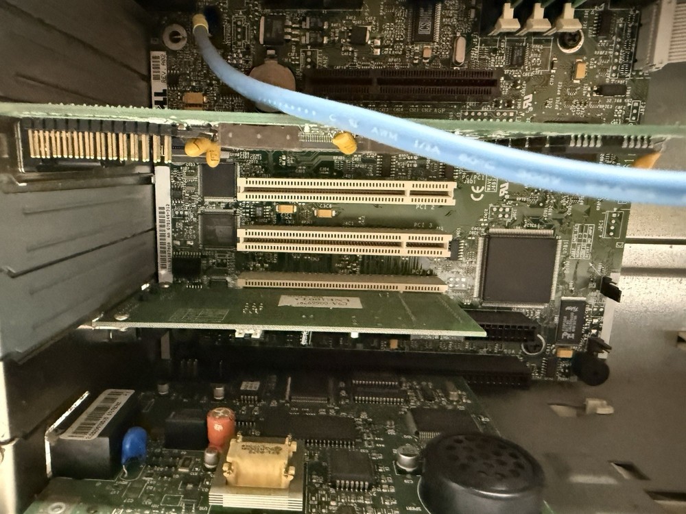 Vintage Dell Dimension XPS D300 desktop computer