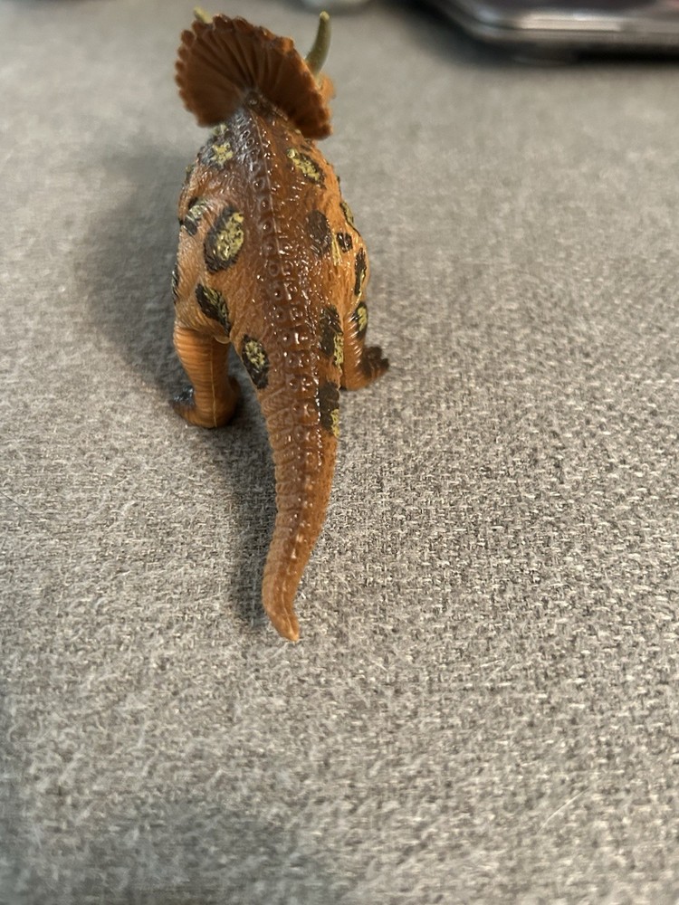 Brown Styracosaurus Diceratops Plastic Dinosaur Toy