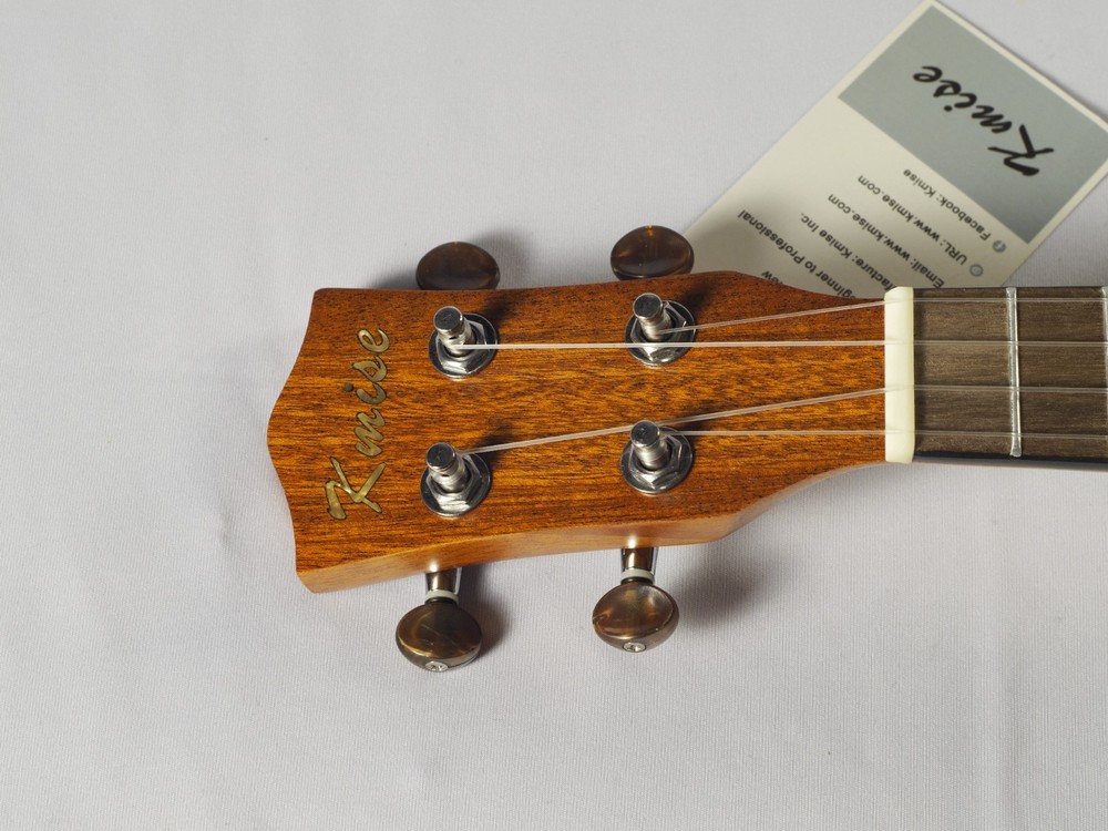 Kmise 21" Ukulele KMU21S With Case, Strap, Extra Strings