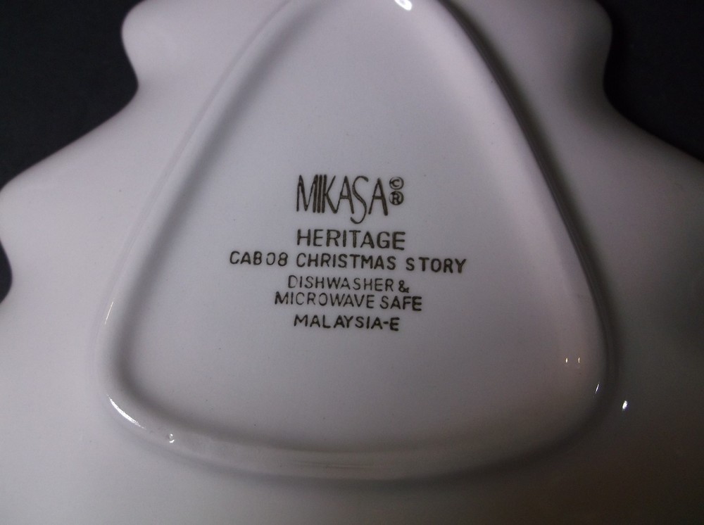Mikasa Christmas Story tree shape dish