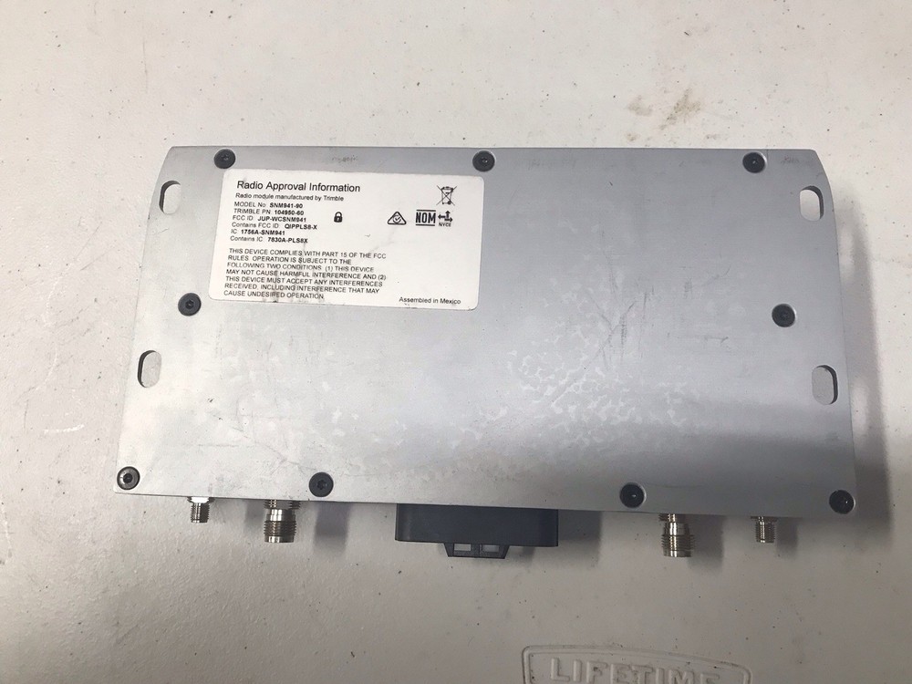 Trimble SNM941-90 Connected Site Gateway Modem