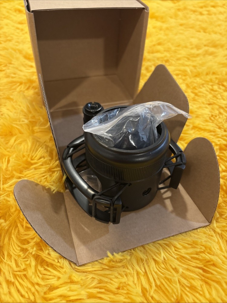 Logitech Blue Yeti USB Microphone Black WITH IX-MI01 microphone arm