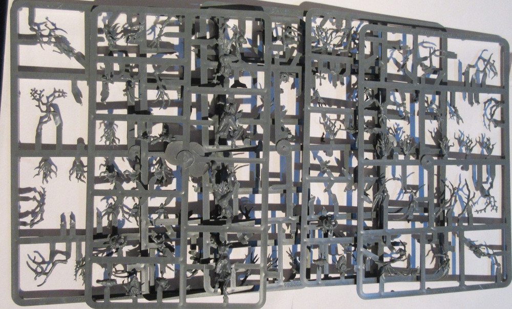 Warhammer Wood Elf Dryads Bits on Sprues