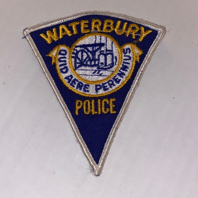 CONNECTICUT - Waterbury Police patch