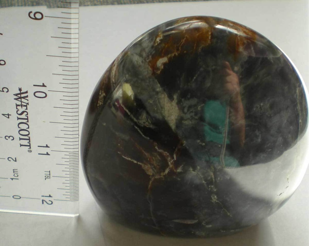Violet Agate Standing Stone - Madagascar sc896