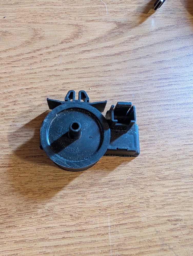 HOBART 775866-202 PRESSURE TRANSMITTER SWITCH