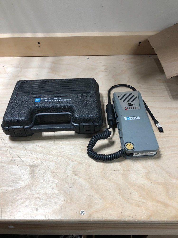 TIF Instruments Model TIF5650A Automatic Halogen Leak Detector w/ Case