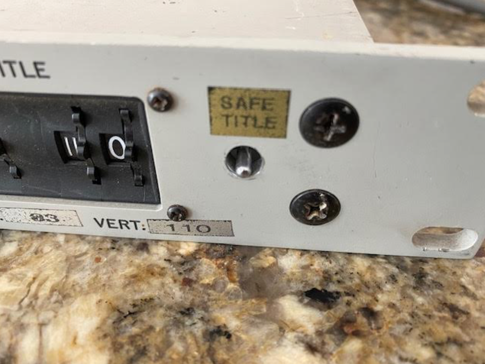 GRAY ENGINEERING LABS VR-116 VIDEO RETICLE GENERATOR