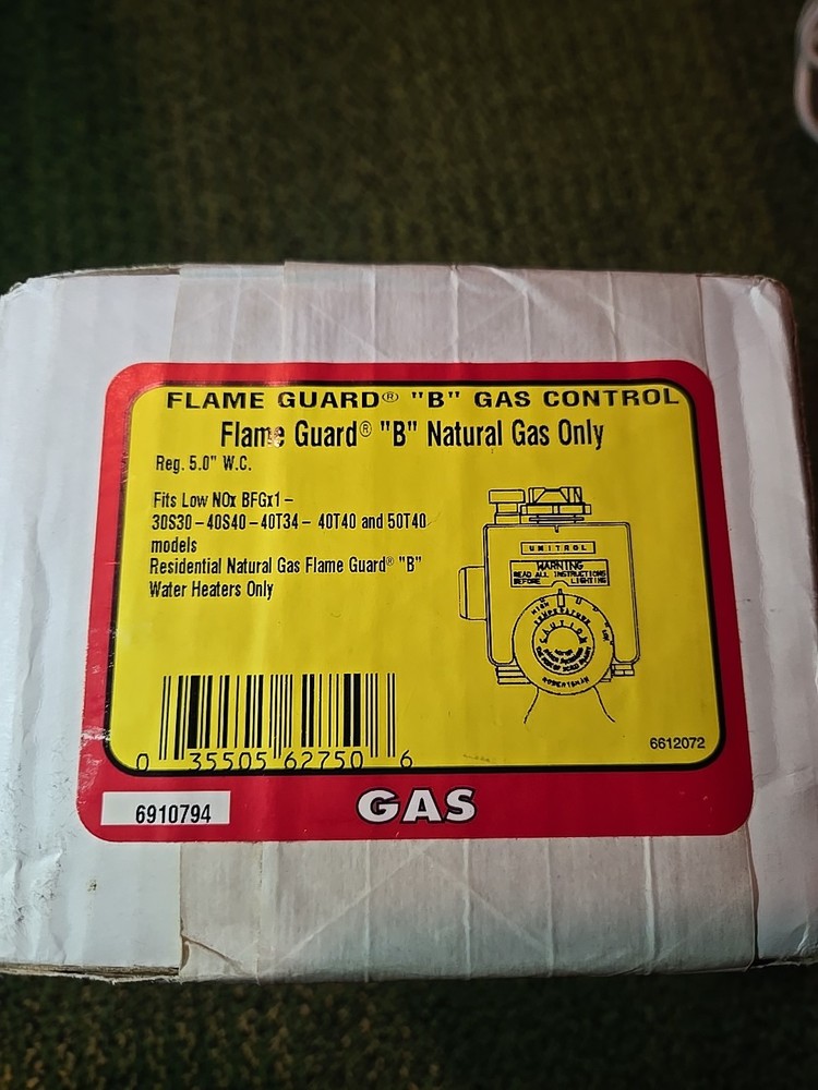 T. ROBERTSHAW 6910794 FLAME GUARD B GAS CONTROL VALVE NAT GAS ONLY