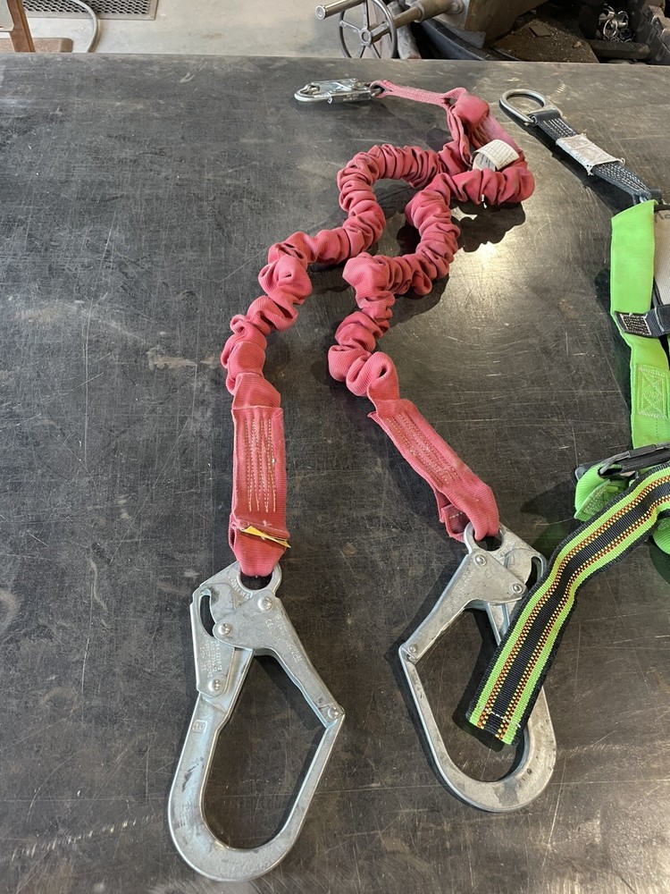 Miller Ultra Safty Harness And Protecta Harness
