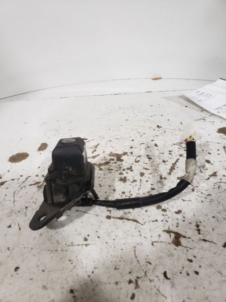 Camera/ Projector Decklid Mounted Fits 2006-2009 PRIUS OEM