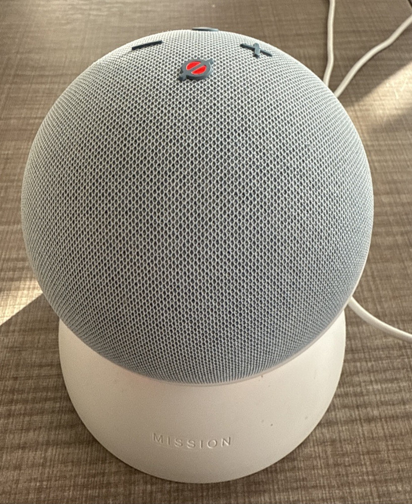 Amazon Echo Dot 4th Gen Smart Speaker Alexa Blue B7W64E & Mission Base Power Sup