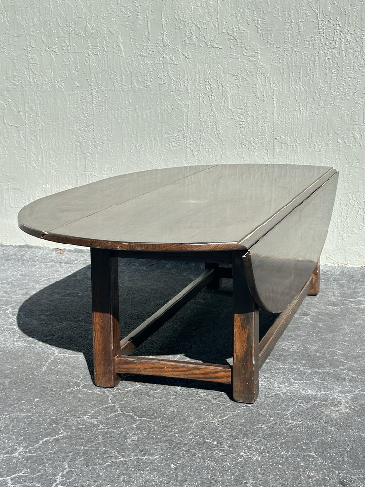 Vintage Cushman Classics Drop-Leaf Oval Coffee Table – Solid Oak