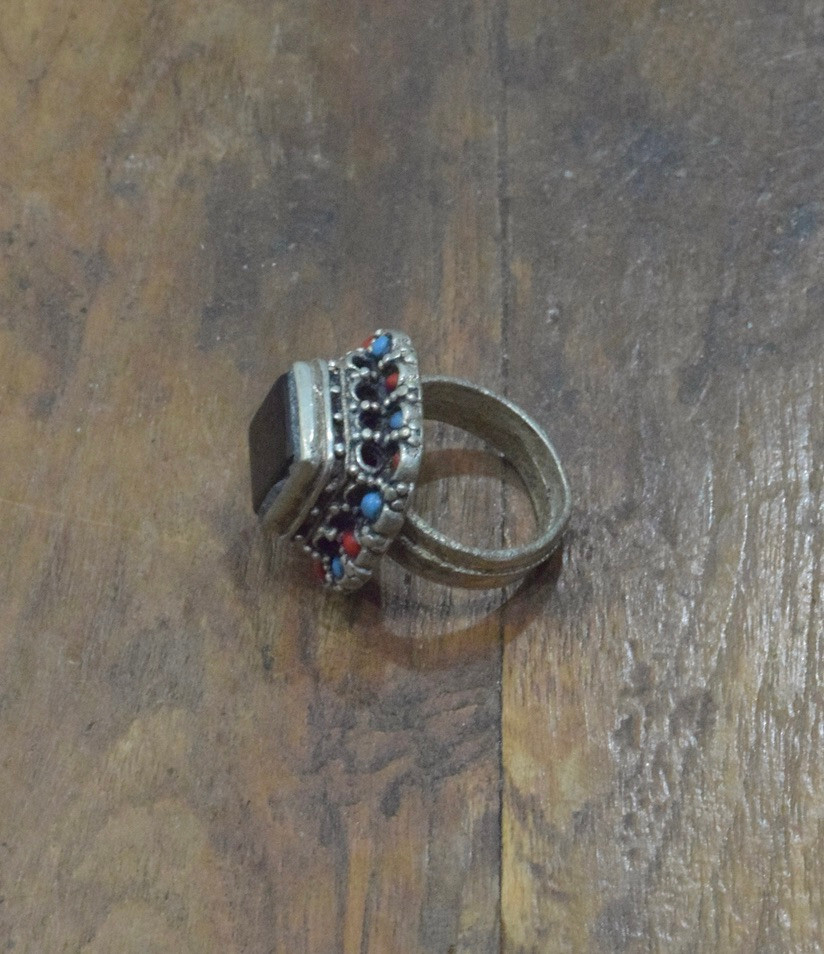 Middle Eastern Silver Kuchi Black Onyx Ring Size 7