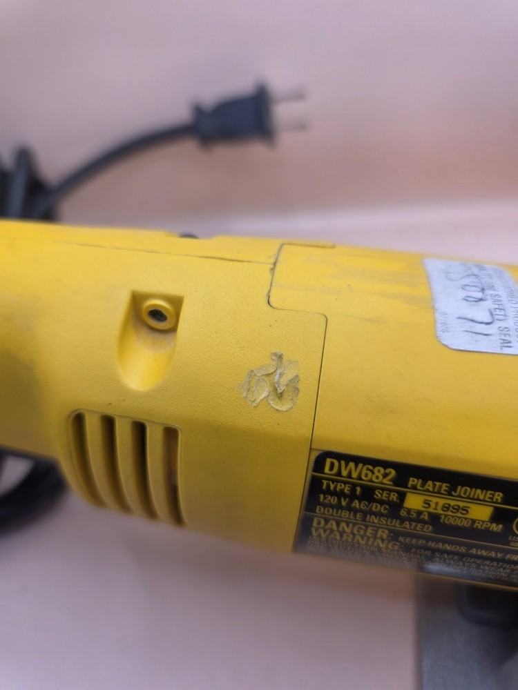 Preowned Dewalt DW682 Plate Joiner
