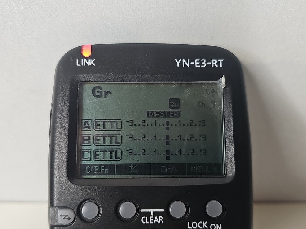 Yongnuo YN-E3-RT Speedlite Transmitter Controller for Canon