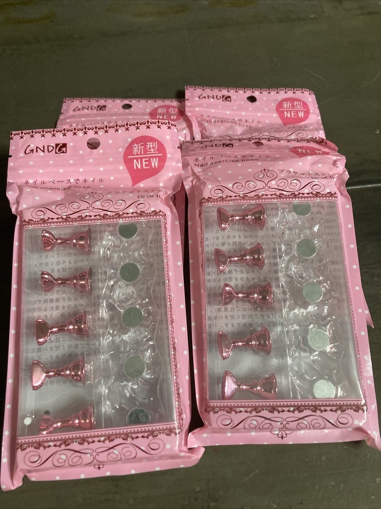 4 Pk  Nail Practice Stand  Base Magnetic Piece Training Tool