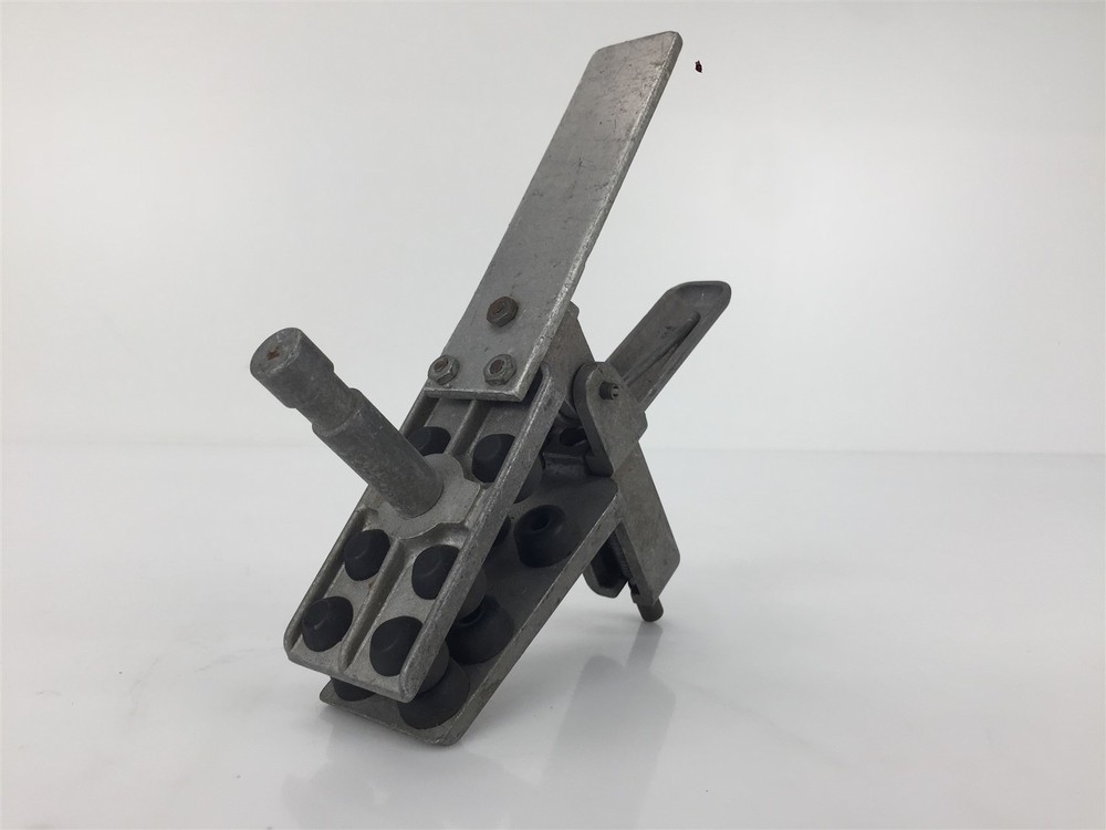 Matthews Gaffer Grip Clamp Sky Hook - Silver