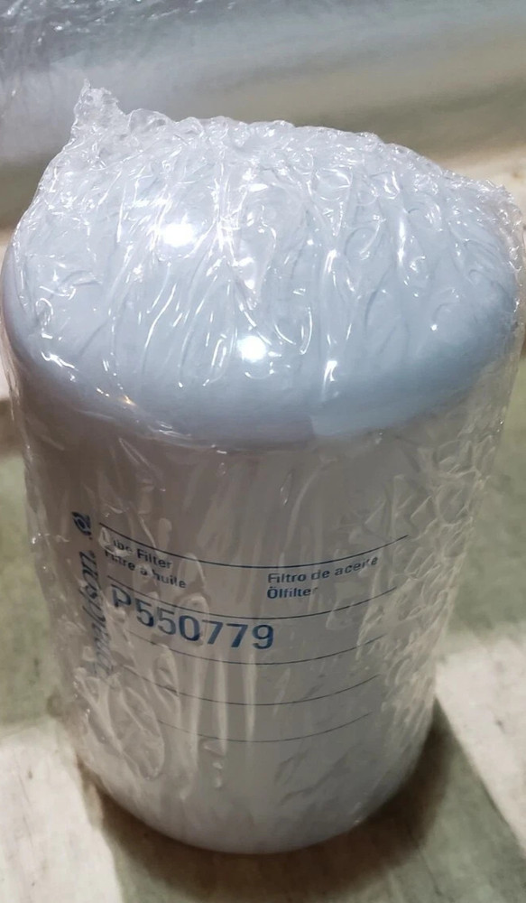 Donaldson P550779 Lube Filter, Spin-on
