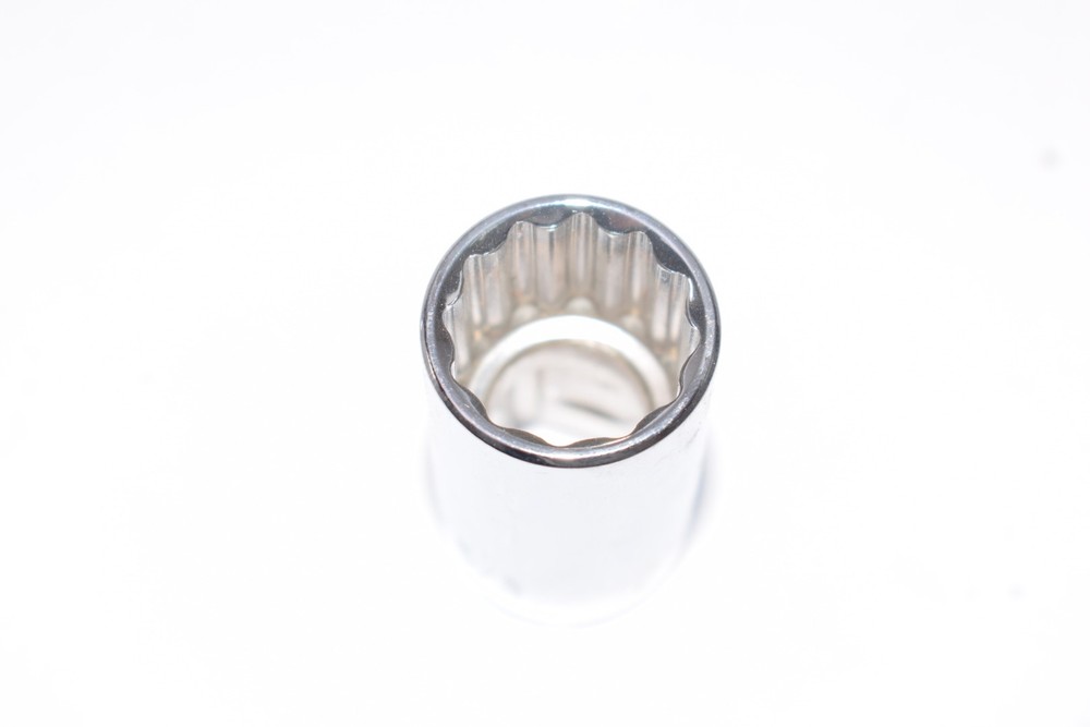 Crescent CR-V 5/8'' SAE 12 Point Socket 1/2'' Drive