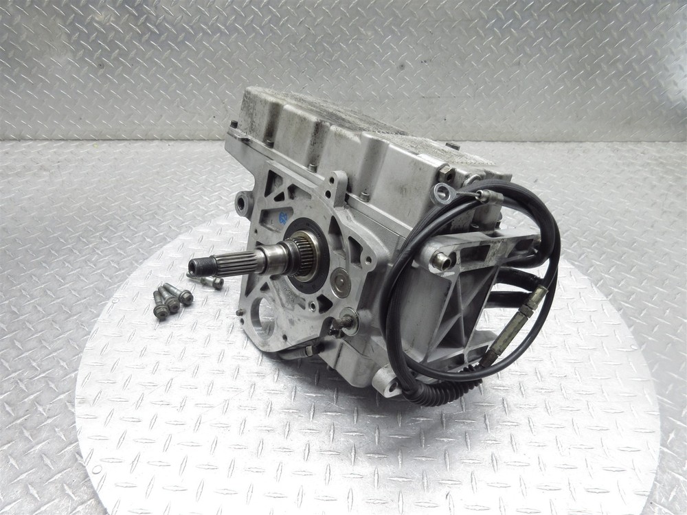 2000 00 01 Harley Davidson FLHTC Electra Glide Classic Transmission Gearbox Assy